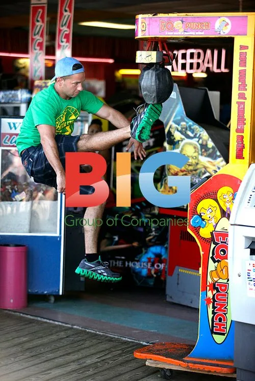 Jersey Shore Cast Works Last Shift at The Shore Store