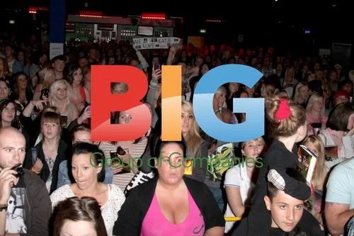 Katie Price Book Signing Record Attempt