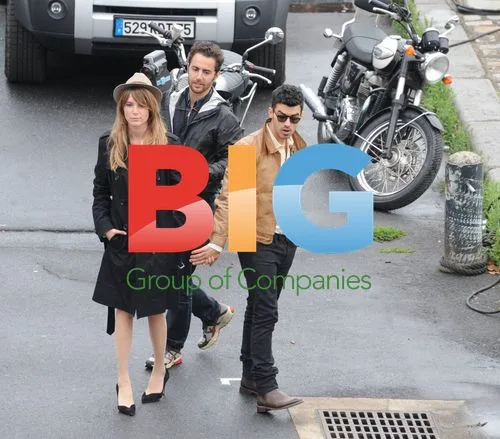 Joe Jonas Filming in Paris
