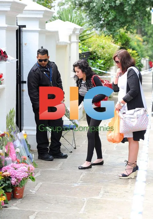 Flowers for Amy Winehouse