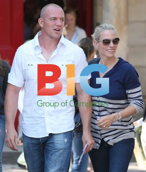 Zara Phillips and Mike Tindall Arrive for Royal Wedding