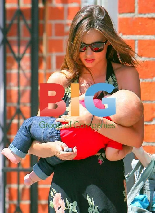 Miranda Kerr Visits Nail Salon in LA