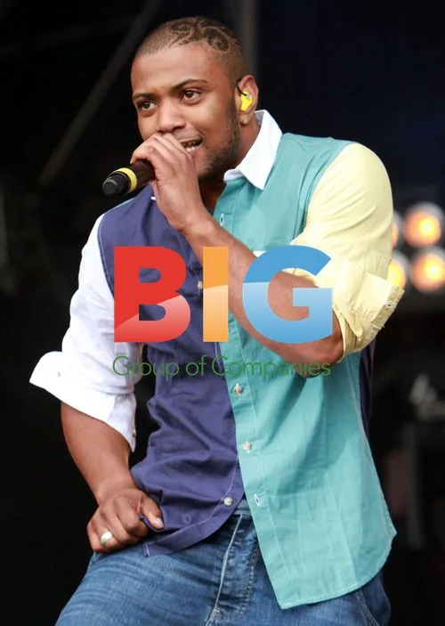 JLS Performing at Party in the Park