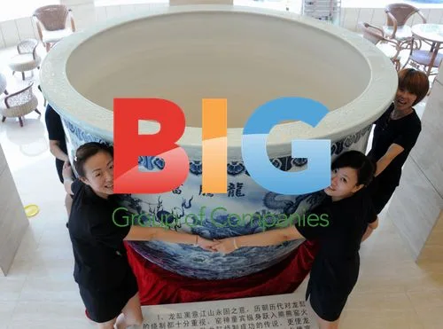 Largest Blue and White Porcelain Crock Unveiled