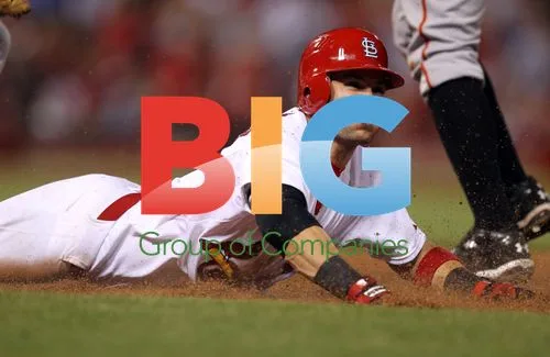 Cardinals Skip Schumaker Winning RBI Single