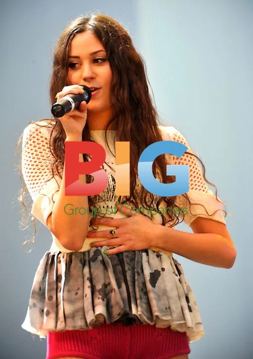 Eliza Doolittle at London 2012 Olympic Torch Relay