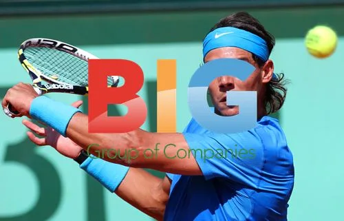 Rafael Nadal defeats Robin Soderling at French Open