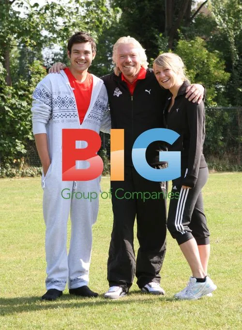 Branson Unveils Triathlon Team