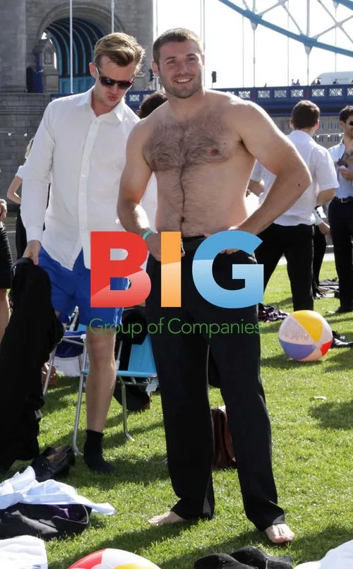 Ben Cohen celebrates Hilton HHonors promo