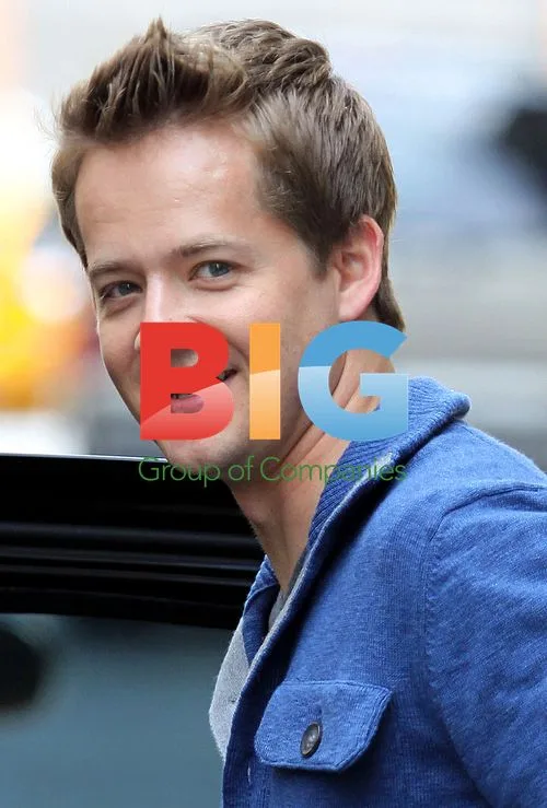 Jason Earles Leaving Hotel in NYC