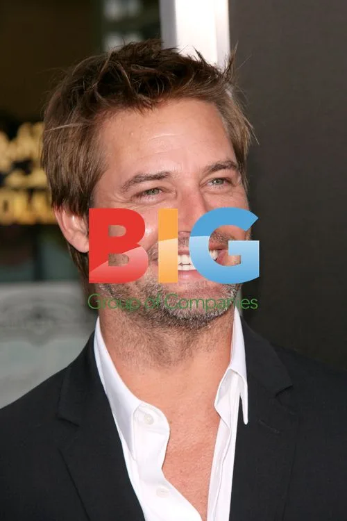 Josh Holloway at 'Super 8' Premiere