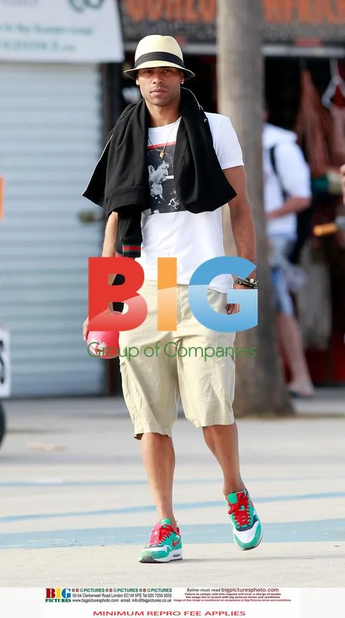 Ashley Cole Spotted Without Wedding Ring