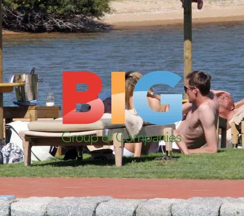 Peter Crouch and Abbey Clancy on Holiday in Sardinia