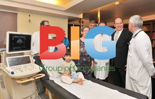 Prince Albert II visits Iraqi refugee