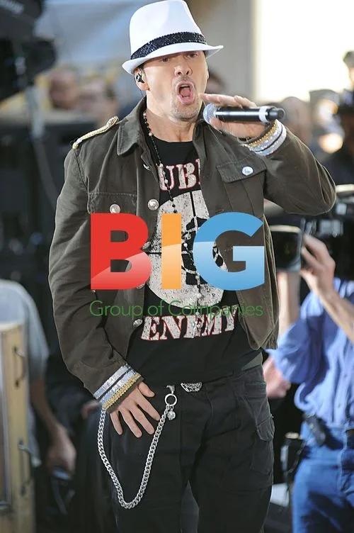 Backstreet Boys and New Kids perform on 'Today'