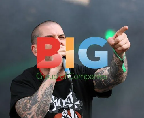 WORLD RIGHTS Down at Download Festival 2011
