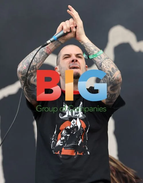WORLD RIGHTS Down live at Download Festival 2011