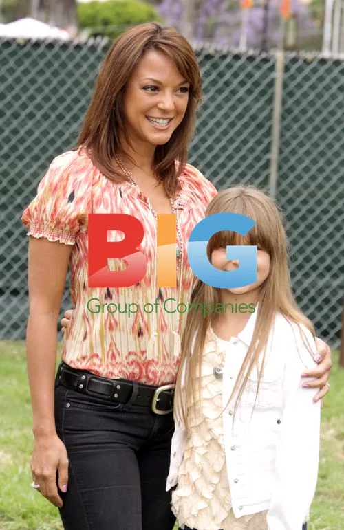 Eva La Rue at 'A Time For Heroes' Event
