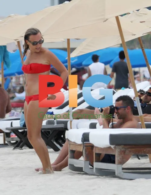 Simao Sabrosa on Miami Beach
