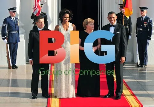 Obama, Merkel Arrive at White House Dinner