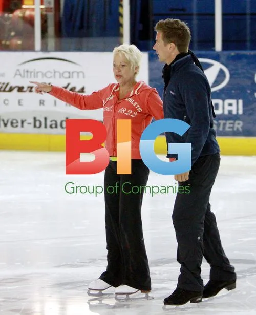Denise Welch and Matt Evers reunite on the ice