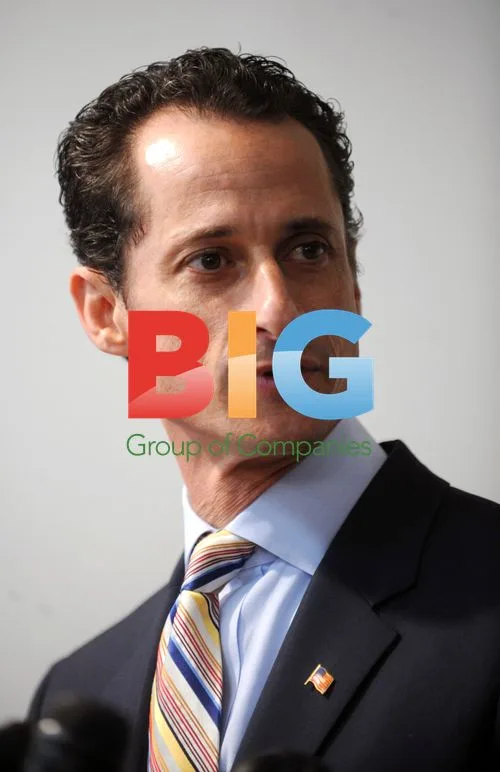 Congressman Anthony Weiner announces resignation