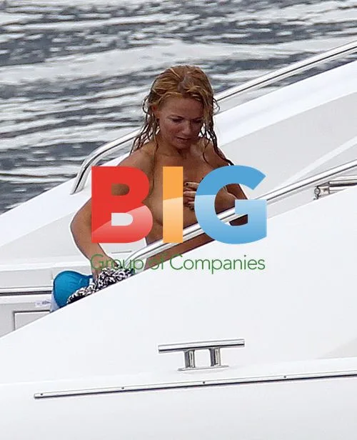 Geri Halliwell on Yacht with Daughter & Boyfriend