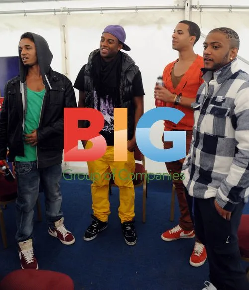 JLS Perform at Alton Towers Live