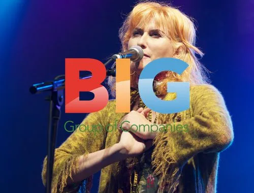 Eddi Reader Performing at London Feis Festival