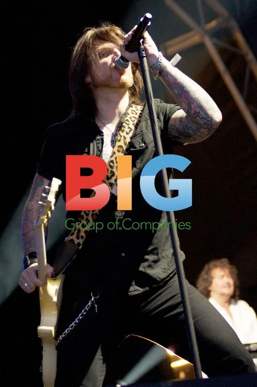 Thin Lizzy Performing at London Feis Festival