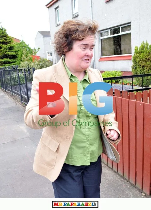 Susan Boyle Returns to Blackburn Home