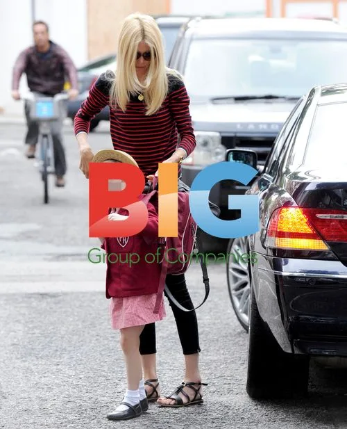 Claudia Schiffer School Run in London