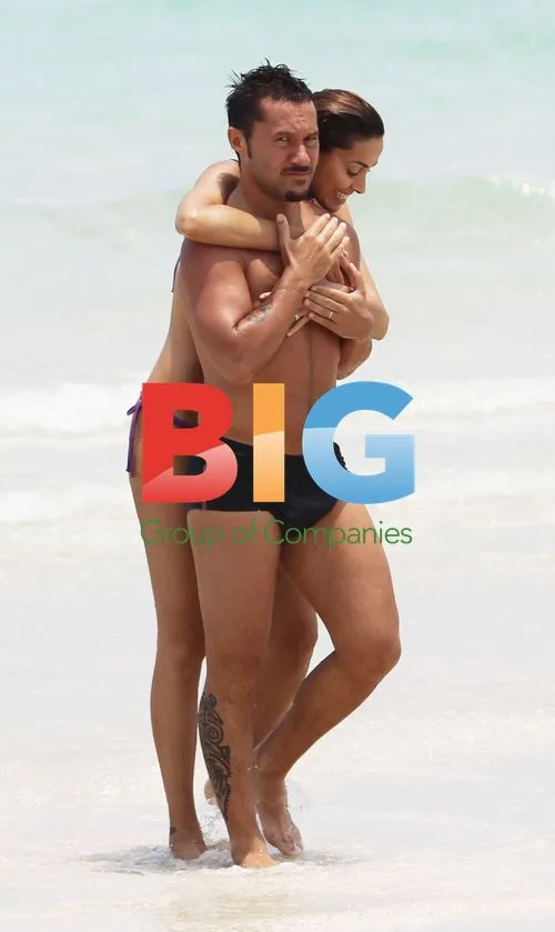 Diego Torres and Debora Bello on Miami Beach