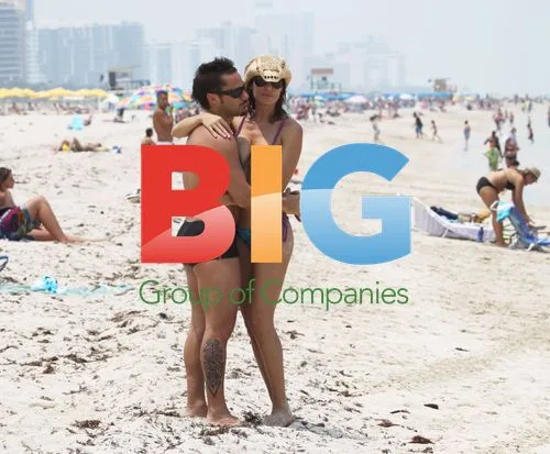 Diego Torres and Debora Bello on Miami Beach