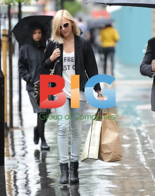 Fearne Cotton Leaves Radio One Studios