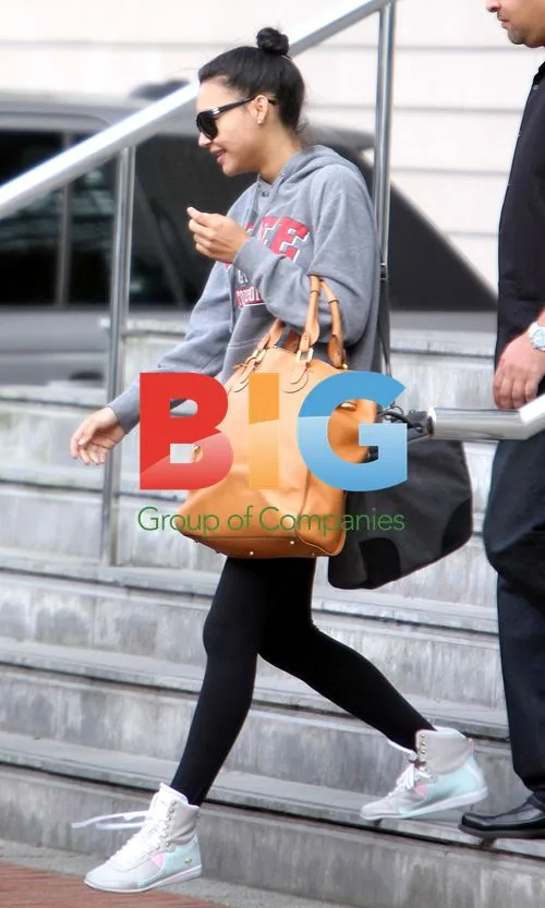 Glee Cast Leaving Lowry Hotel