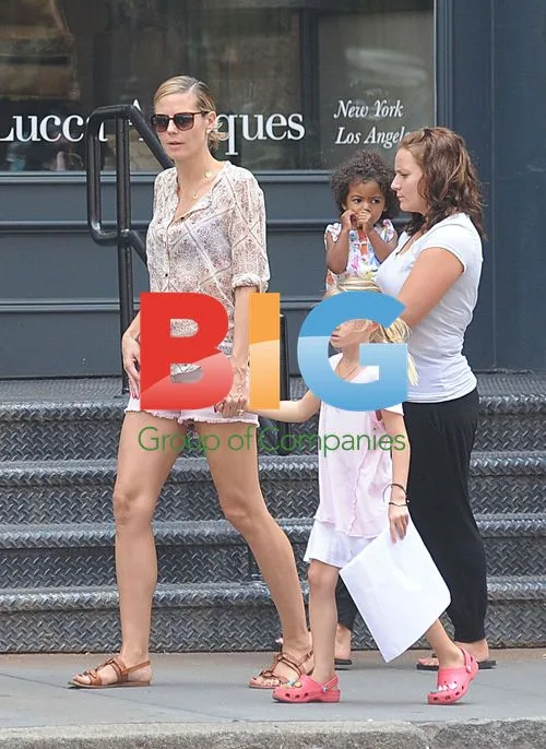 Heidi Klum with Kids at Puppetworks