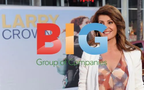 Nia Vardalos at Larry Crowne Premiere