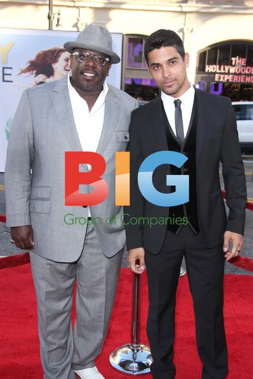 Cedric The Entertainer and Wilmer Valderrama at 'Larry Crowne' Premiere