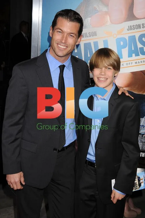 Zen Gesner at "Hall Pass" Premiere