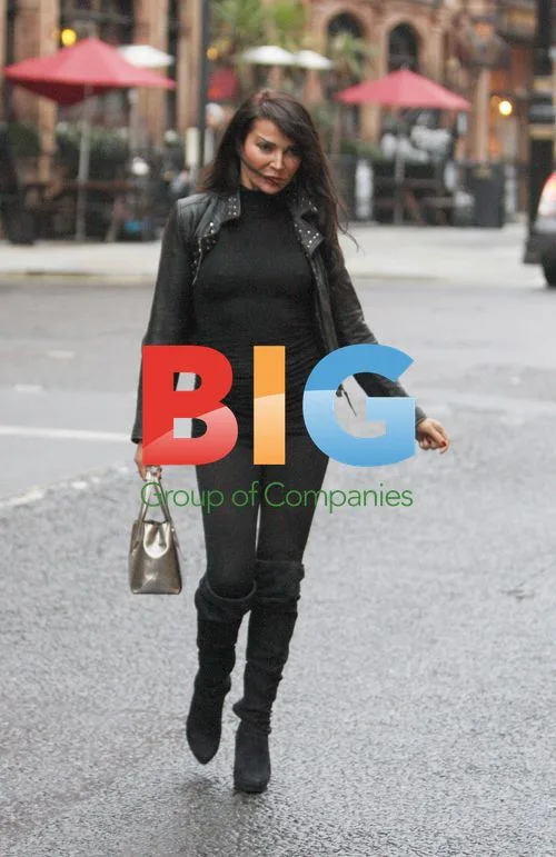 Lizzie Cundy Leaving Scotts