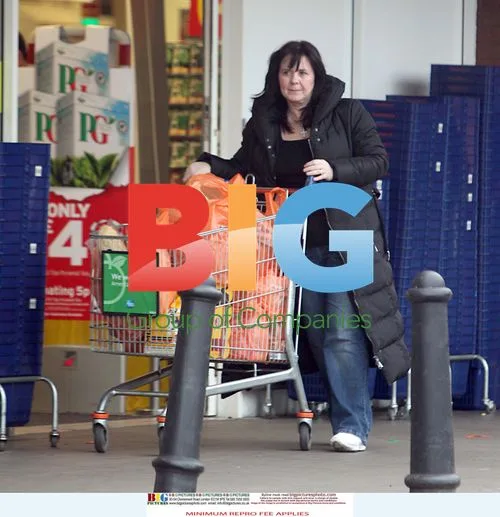 Coleen Nolan Picks Up Cooking Grill