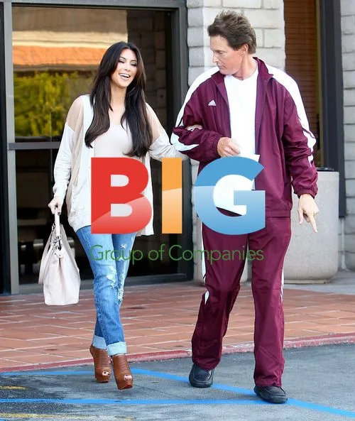 Kim Kardashian Picks Up Bruce Jenner