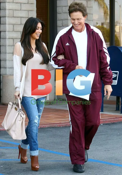 Kim Kardashian Picking Up Bruce Jenner in LA