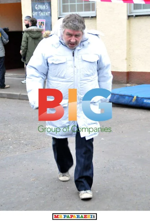 Gregor Fisher on 'Rab C Nesbitt' Set