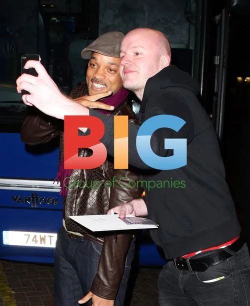 Will Smith and Family at Hotel in Birmingham