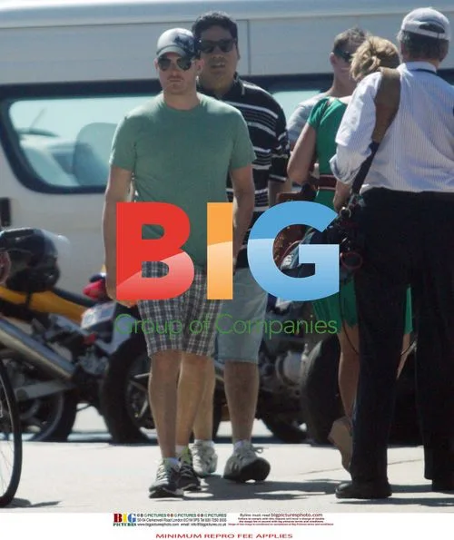 Michael Buble and Luisana Lopilato Beach in Perth