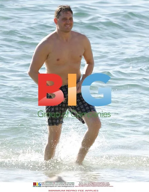 Michael Buble and Luisana Lopilato at Perth Beach