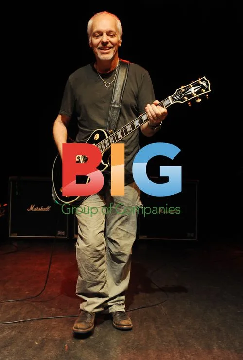 Peter Frampton Performs in London