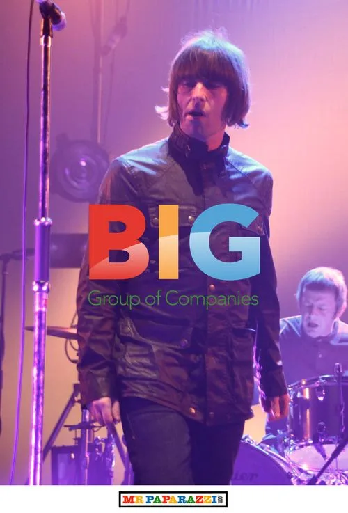 Liam Gallagher Performs with Beady Eye
